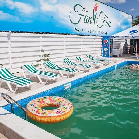 Fanfan Hotel Odessa Ngoại thất bức ảnh