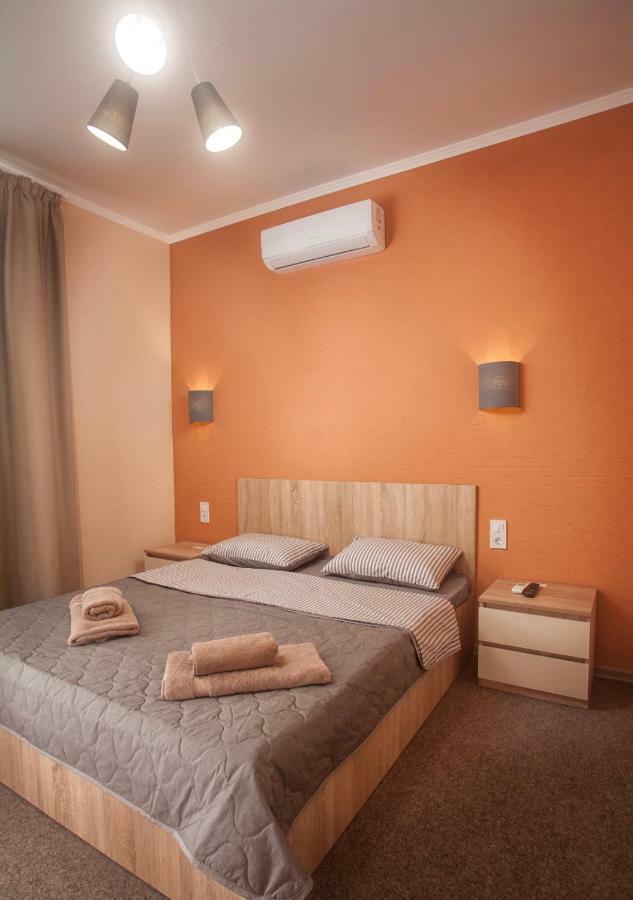 Fanfan Hotel Odessa Ngoại thất bức ảnh