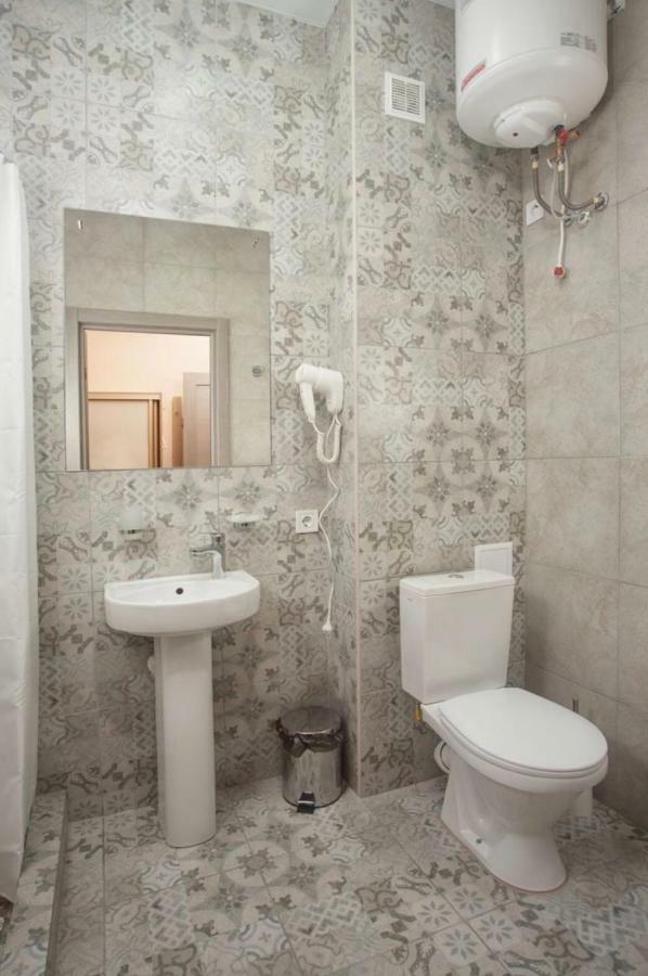 Fanfan Hotel Odessa Ngoại thất bức ảnh