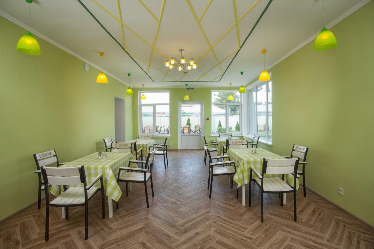 Fanfan Hotel Odessa Ngoại thất bức ảnh