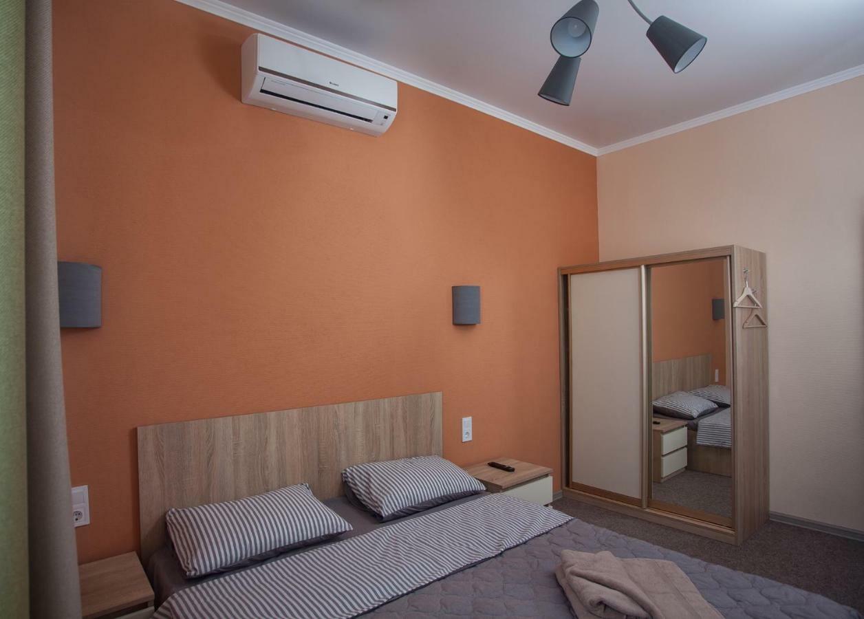 Fanfan Hotel Odessa Ngoại thất bức ảnh